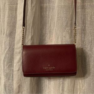 Perfect Crossbody for when you want to travel light and fashionable.